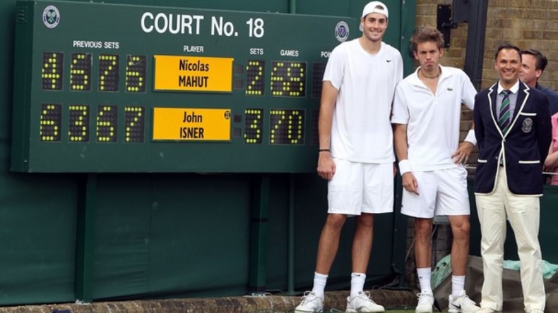 Isner mahut wimbledon 2010